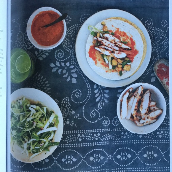 GWENYTH PALTROW It’s All Good Hardcover Cookbook - Picture 7 of 8